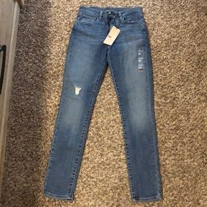 Levi’s woman’s jeans